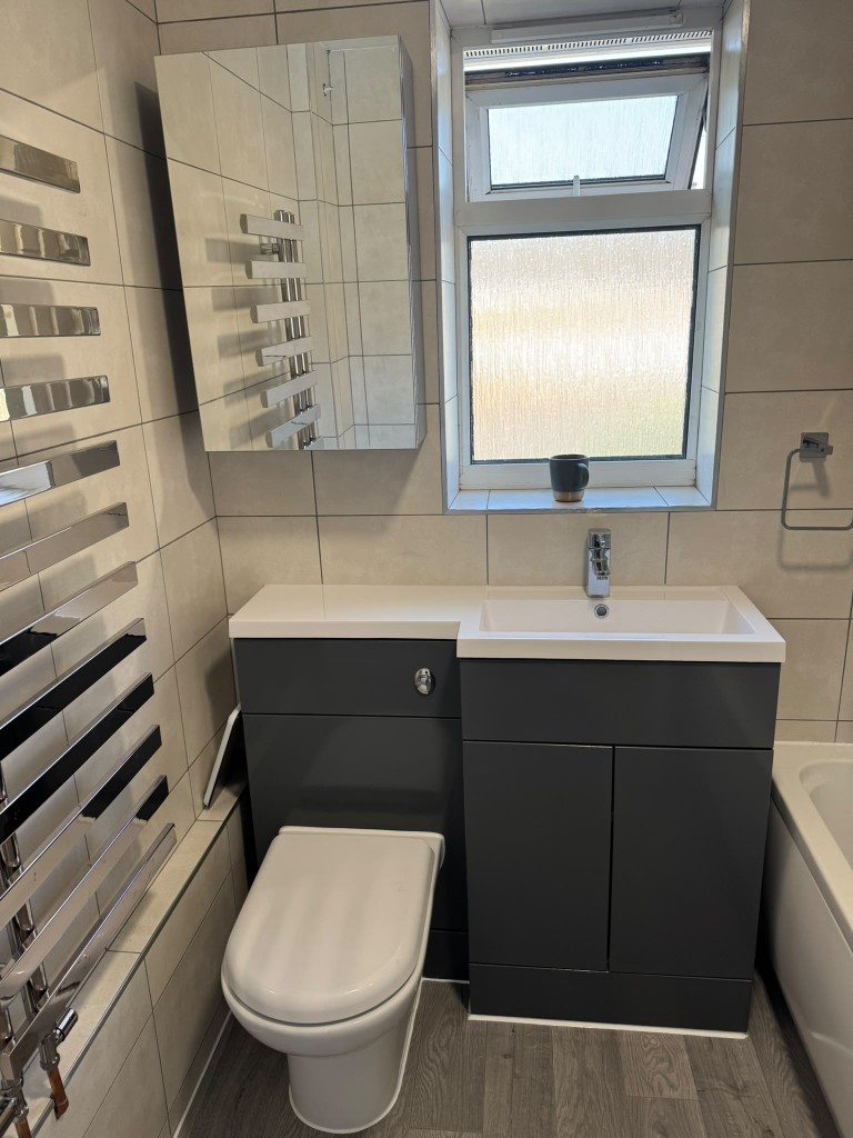 Bathroom Suite